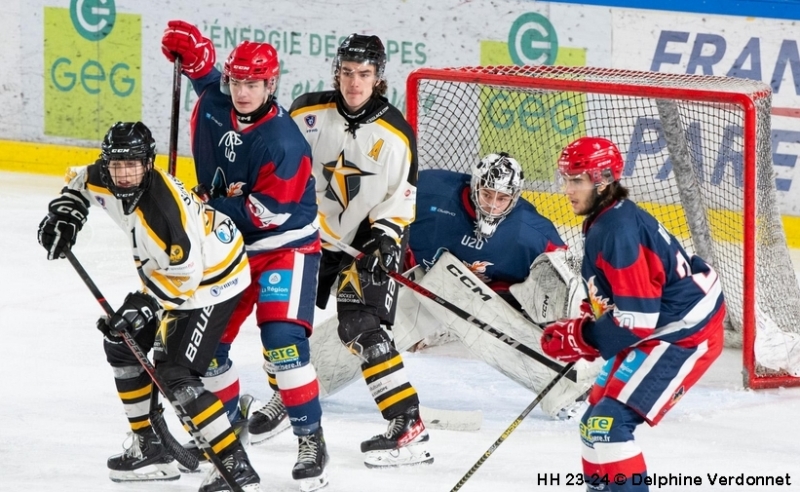 Photo hockey Mineur U17/U20 Elite - : Grenoble U20 vs Strasbourg U20 - U20 - Grenoble tout en maîtrise face à Strasbourg Photo hockey Mineur U17/U20 Elite - : Grenoble U20 vs Strasbourg U20 - U20 - Grenoble tout en maîtrise face à Strasbourg