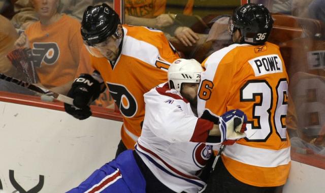 Photo hockey NHL : National Hockey League - AHL - NHL : National Hockey League - AHL - Montréal: la claque d\ Photo hockey NHL : National Hockey League - AHL - NHL : National Hockey League - AHL - Montréal: la claque d\