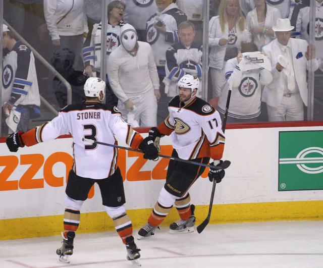 Photo hockey NHL : National Hockey League - AHL - NHL : National Hockey League - AHL - NHL : Anaheim, premier qualifié