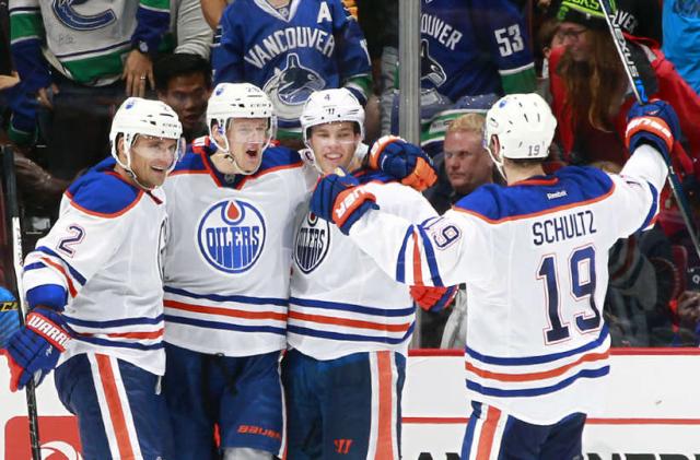 Photo hockey NHL : National Hockey League - AHL - NHL : National Hockey League - AHL - NHL : Edmonton enchaîne