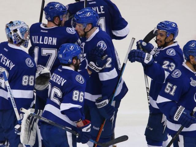 Photo hockey NHL : National Hockey League - AHL - NHL : National Hockey League - AHL - NHL : Tampa Bay égalise 