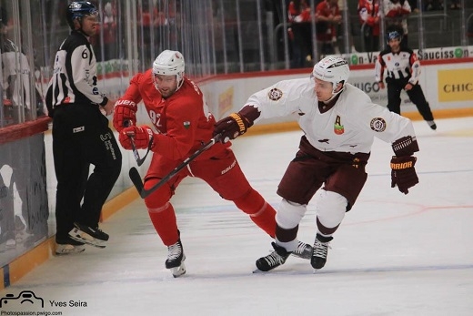 Photo hockey Suisse - Divers -  : Lausanne vs Genève - Le Lion et l