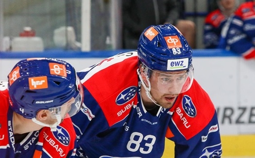 Photo hockey Suisse - National League -  : Zürich vs Bern - Lammikko montre la voie