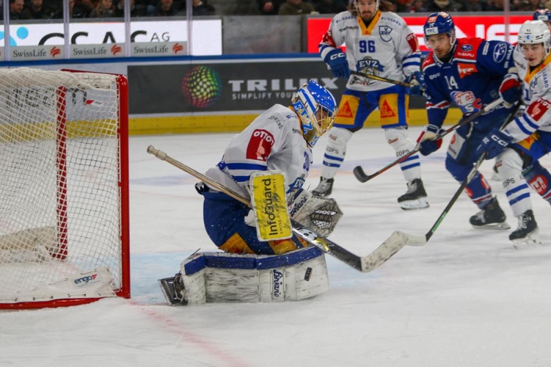 Photo hockey Suisse - National League -  : Zürich vs Zug - La pluie et le beau temps zougois