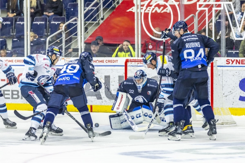 Photo hockey TELH - Tipsport Extraliga LednÃho Hokeje - TELH - Tipsport Extraliga LednÃho Hokeje - TELH : A la relance Photo hockey TELH - Tipsport Extraliga LednÃho Hokeje - TELH - Tipsport Extraliga LednÃho Hokeje - TELH : A la relance