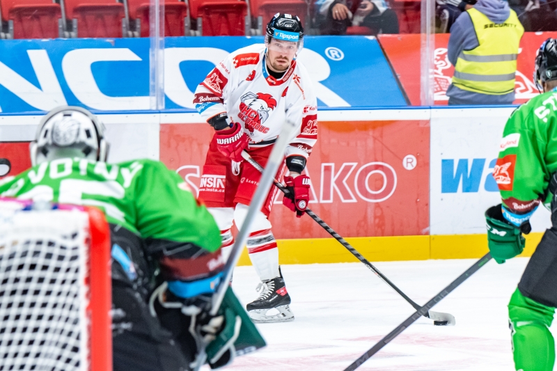 Photo hockey TELH - Tipsport Extraliga Ledního Hokeje - TELH - Tipsport Extraliga Ledního Hokeje - TELH : Coqs, Mineurs et Motor devant