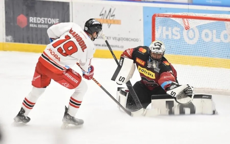 Photo hockey TELH - Tipsport Extraliga Ledního Hokeje - TELH - Tipsport Extraliga Ledního Hokeje - TELH : Coqs et Tigres assurent
