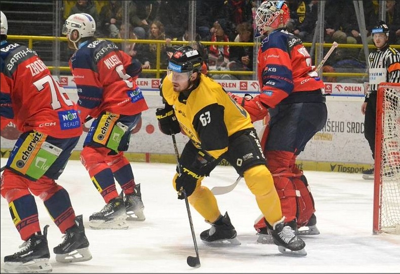 Photo hockey TELH - Tipsport Extraliga LednÃho Hokeje - TELH - Tipsport Extraliga LednÃho Hokeje - TELH : Des nouveaux venus Photo hockey TELH - Tipsport Extraliga LednÃho Hokeje - TELH - Tipsport Extraliga LednÃho Hokeje - TELH : Des nouveaux venus