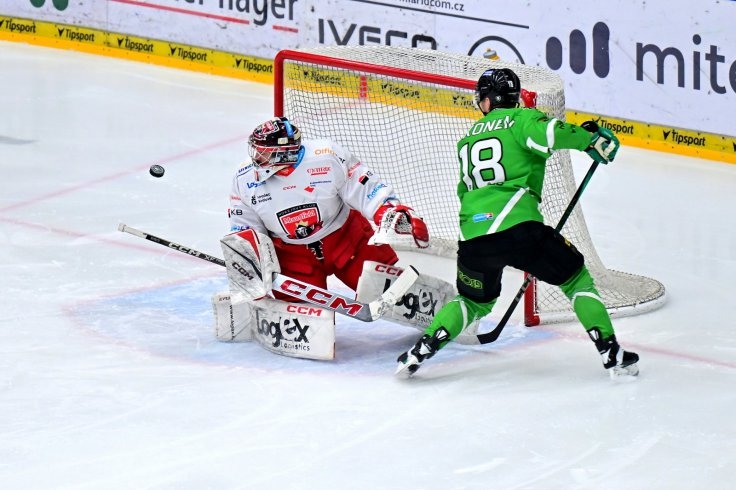 Photo hockey TELH - Tipsport Extraliga LednÃho Hokeje - TELH - Tipsport Extraliga LednÃho Hokeje - TELH : Duel pour les quatre places Photo hockey TELH - Tipsport Extraliga LednÃho Hokeje - TELH - Tipsport Extraliga LednÃho Hokeje - TELH : Duel pour les quatre places
