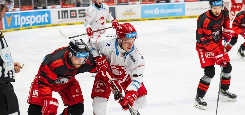 Photo hockey TELH - Tipsport Extraliga LednÃho Hokeje - TELH - Tipsport Extraliga LednÃho Hokeje - TELH : Duel pour les quatre places Photo hockey TELH - Tipsport Extraliga LednÃho Hokeje - TELH - Tipsport Extraliga LednÃho Hokeje - TELH : Duel pour les quatre places