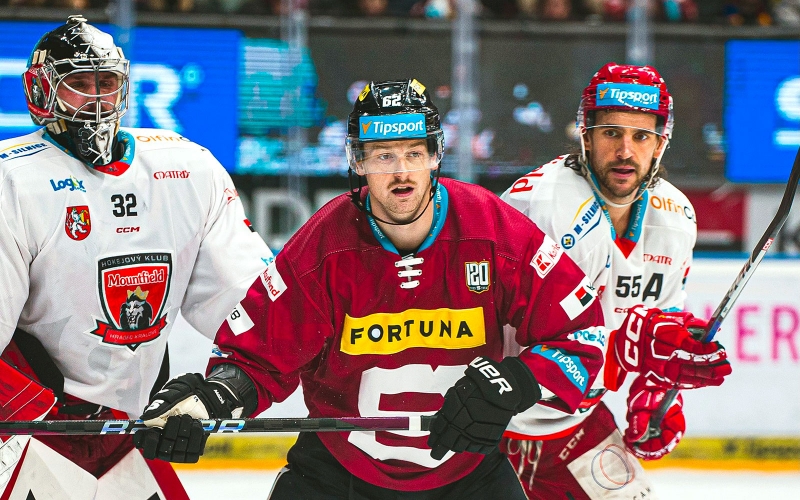 Photo hockey TELH - Tipsport Extraliga LednÃho Hokeje - TELH - Tipsport Extraliga LednÃho Hokeje - TELH : Les lions gardent espoir Photo hockey TELH - Tipsport Extraliga LednÃho Hokeje - TELH - Tipsport Extraliga LednÃho Hokeje - TELH : Les lions gardent espoir