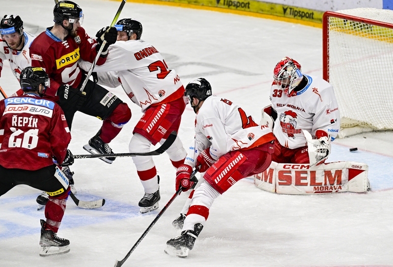 Photo hockey TELH - Tipsport Extraliga Ledního Hokeje - TELH - Tipsport Extraliga Ledního Hokeje - TELH : Les Spartiates invincibles