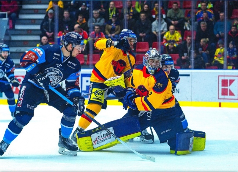 Photo hockey TELH - Tipsport Extraliga LednÃho Hokeje - TELH - Tipsport Extraliga LednÃho Hokeje - TELH : Les tigres blancs rugissent Photo hockey TELH - Tipsport Extraliga LednÃho Hokeje - TELH - Tipsport Extraliga LednÃho Hokeje - TELH : Les tigres blancs rugissent