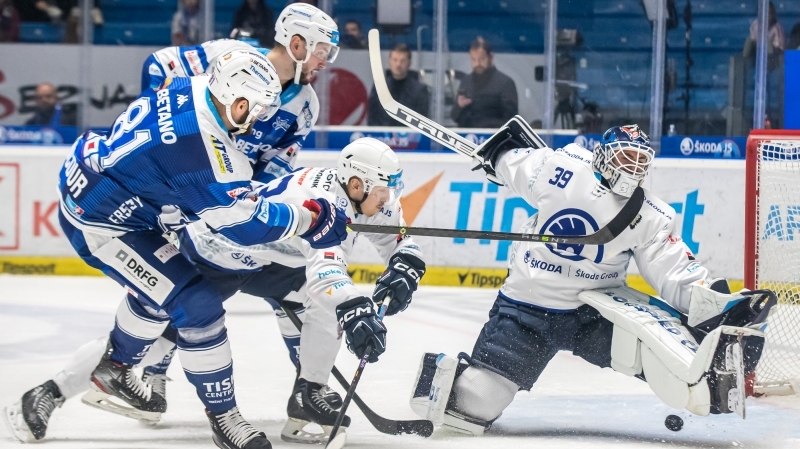 Photo hockey TELH - Tipsport Extraliga LednÃho Hokeje - TELH - Tipsport Extraliga LednÃho Hokeje - TELH : Petite victoire Photo hockey TELH - Tipsport Extraliga LednÃho Hokeje - TELH - Tipsport Extraliga LednÃho Hokeje - TELH : Petite victoire