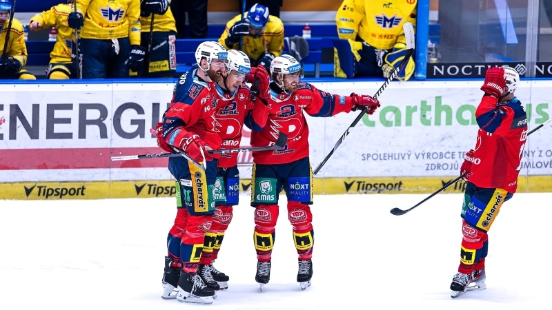 Photo hockey TELH - Tipsport Extraliga Ledního Hokeje - TELH - Tipsport Extraliga Ledního Hokeje - TELH : Presque