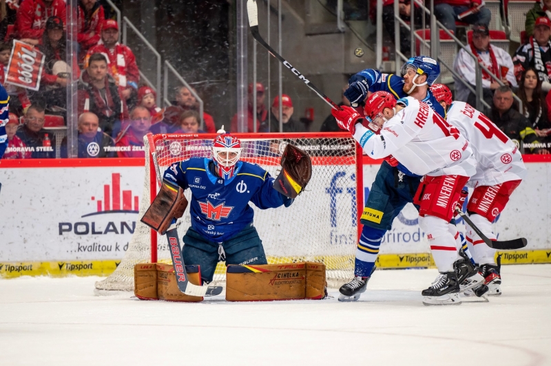 Photo hockey TELH - Tipsport Extraliga LednÃho Hokeje - TELH - Tipsport Extraliga LednÃho Hokeje - TELH : Suspense et petits scores Photo hockey TELH - Tipsport Extraliga LednÃho Hokeje - TELH - Tipsport Extraliga LednÃho Hokeje - TELH : Suspense et petits scores