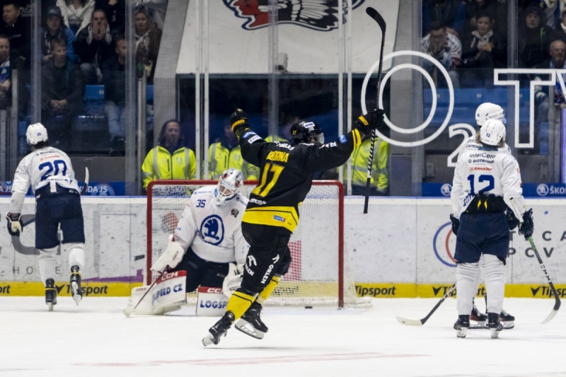 Photo hockey TELH - Tipsport Extraliga Ledního Hokeje - TELH - Tipsport Extraliga Ledního Hokeje - TELH : Trois ont déjà fini