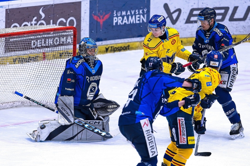 Photo hockey TELH - Tipsport Extraliga Ledního Hokeje - TELH - Tipsport Extraliga Ledního Hokeje - TELH : Un match renversant et un drame