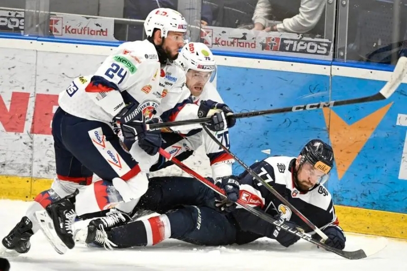 Photo hockey Tipsport Liga - Tipsport Liga - Tipos Extraliga : Premier qualifié surprise