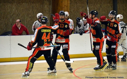 N1 : Les Griffons décollent avec panache ! 