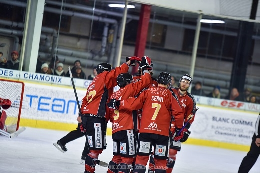 Les Pionniers s’imposent sans briller
