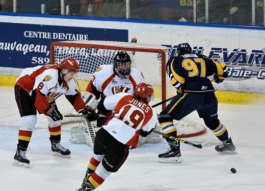LHJMQ : Saison terminée pour Matt Jones