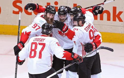 CMH: La coupe pour Equipe Canada