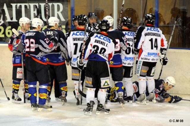 Photo hockey match Reims - Caen  le 22/11/2008