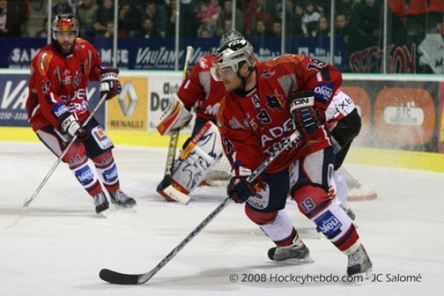 Photo hockey match Grenoble  - Morzine-Avoriaz le 25/11/2008