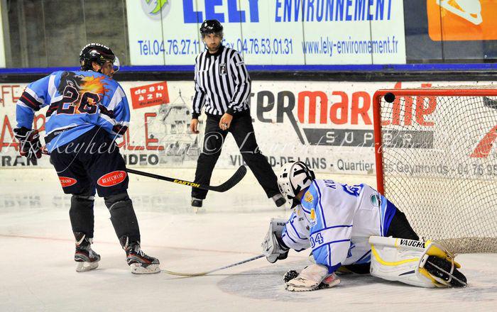 Répétition générale avant le championnat — Reportage