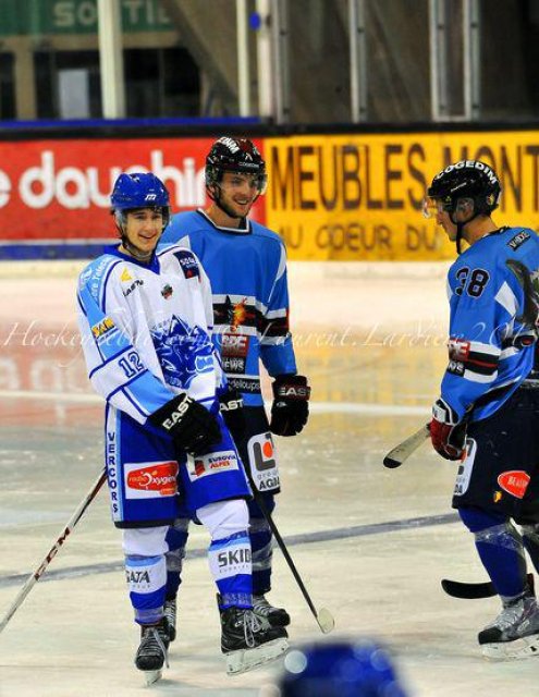 Photo hockey reportage Répétition générale avant le championnat