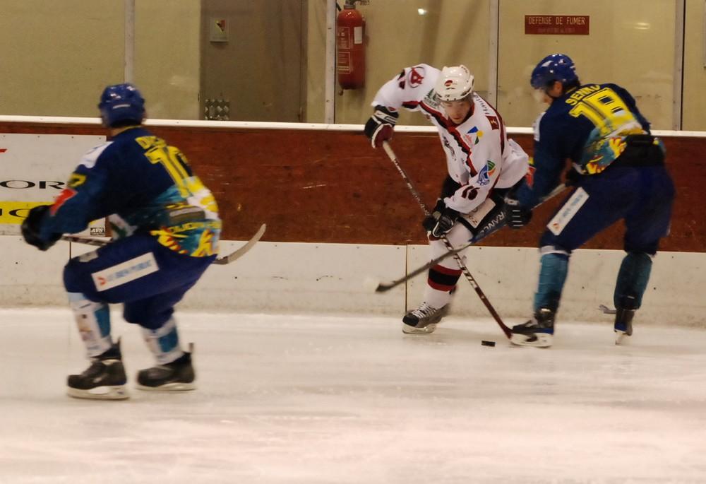 Dijon  1 - 6 Briançon 
