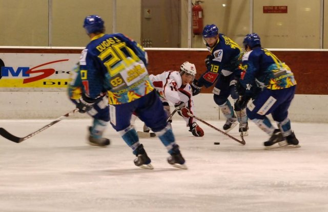 Photo hockey match Dijon  - Briançon  le 25/11/2008