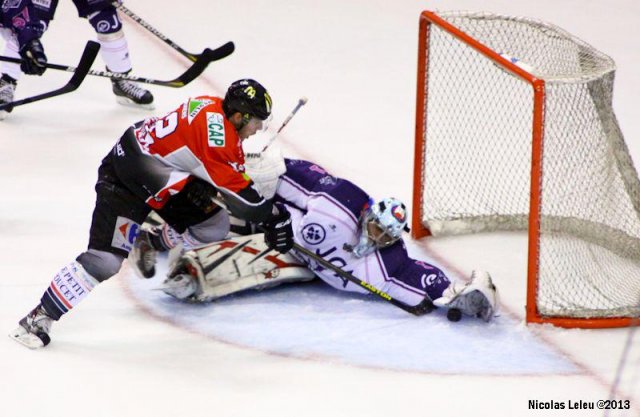 Photo hockey match Amiens  - Epinal  le 10/09/2013
