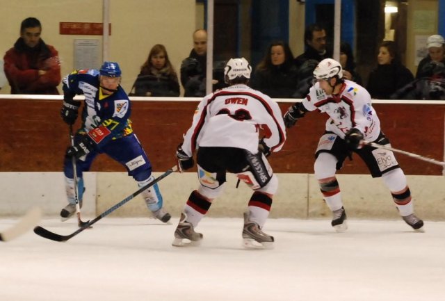 Photo hockey match Dijon  - Briançon  le 25/11/2008