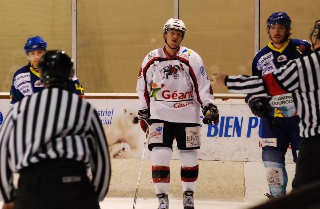 Photo hockey match Dijon  - Briançon  le 25/11/2008