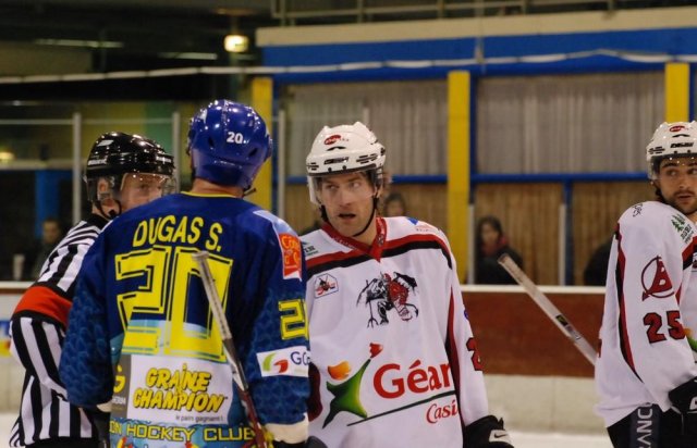Photo hockey match Dijon  - Briançon  le 25/11/2008