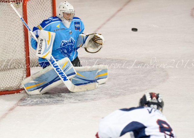 Photo hockey match Villard-de-Lans - Grenoble  le 14/09/2013