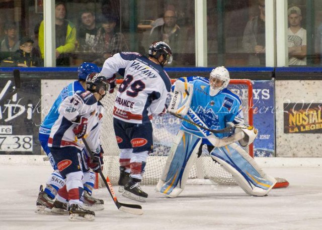 Photo hockey match Villard-de-Lans - Grenoble  le 14/09/2013