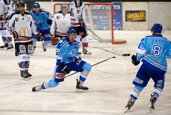 Villard-de-Lans 3 - 5 Grenoble 