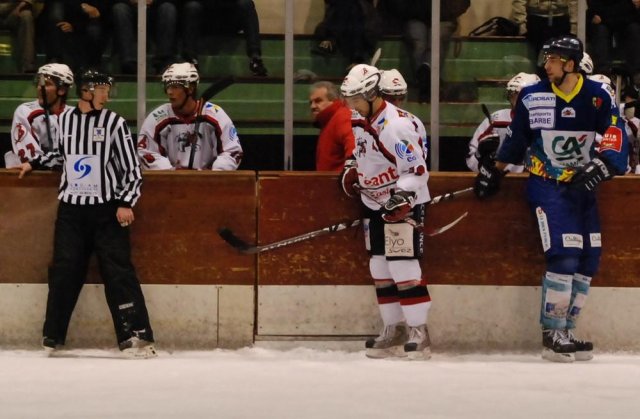 Photo hockey match Dijon  - Briançon  le 25/11/2008