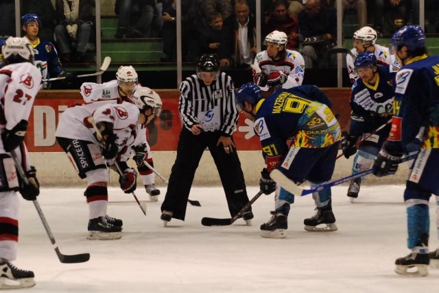 Photo hockey match Dijon  - Briançon  le 25/11/2008