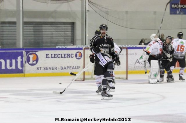 Photo hockey match Rouen - Amiens  le 14/09/2013