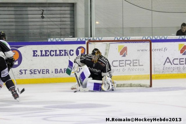 Photo hockey match Rouen - Amiens  le 14/09/2013