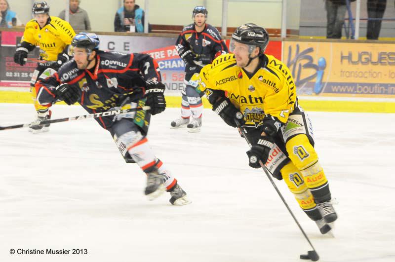 Caen  0 - 3 Rouen