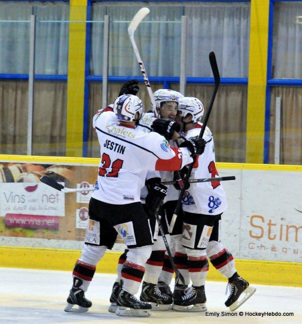 Photo hockey match Dijon  - Briançon  le 21/09/2013