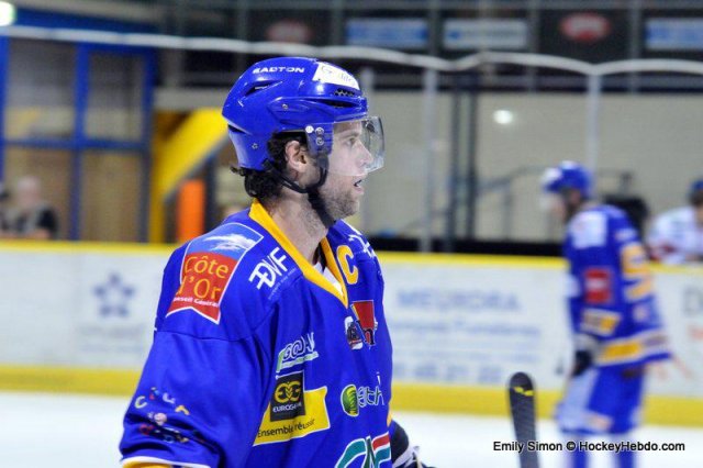 Photo hockey match Dijon  - Briançon  le 21/09/2013