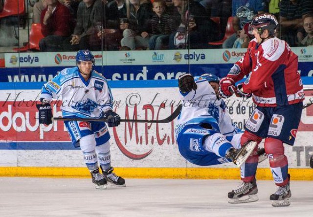Photo hockey match Grenoble  - Villard-de-Lans le 24/09/2013