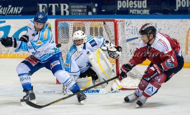 Photo hockey match Grenoble  - Villard-de-Lans le 24/09/2013