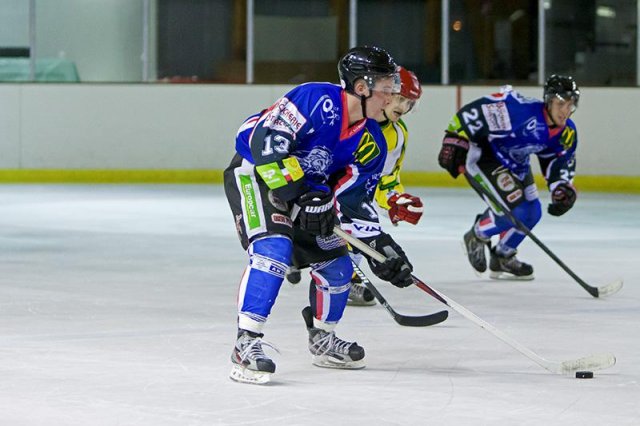 Photo hockey match Viry-Châtillon - Compiègne le 28/09/2013